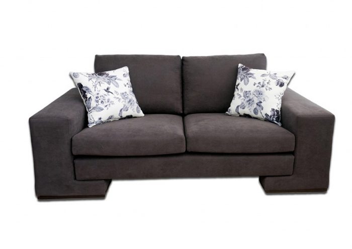 dama couch